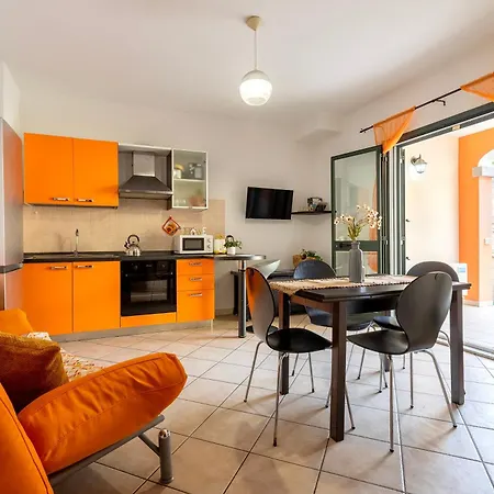 Apartamento Sardinia Re - Borgo Marconi Badesi