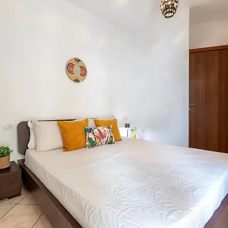 Apartment Sardinia Re - Borgo Marconi *